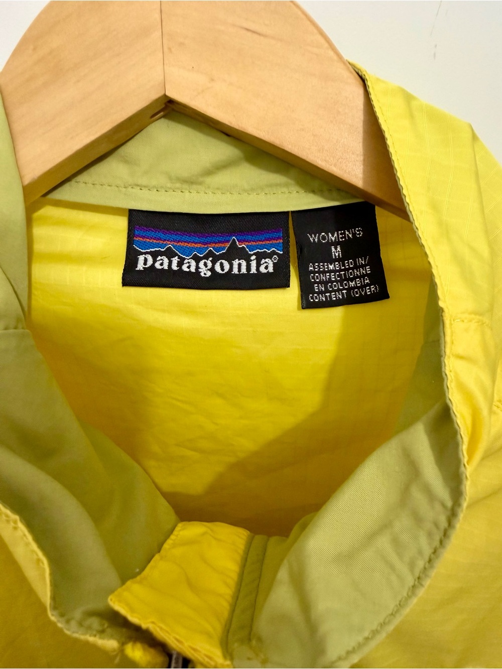 VTG Patagonia Women’s Velocity O2 Windbreak, Yellow, Size Medium, 1990s, 24126 - Picture 5 of 7